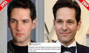See his dating history (all girlfriends' names), educational profile, personal favorites, interesting life facts, and complete biography. Paul Rudd Reveals His Secret To Appear Ageless