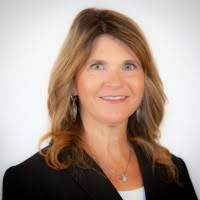 Lisa Earl Email & Phone Number