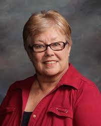 Kristy Colyer's Instagram, Twitter & Facebook