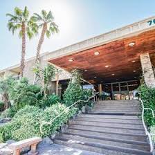 There are 1023 tennis club for sale on etsy, and they cost $23.77 on average. Palm Springs Tennis Club Timeshares For Sale Redweek