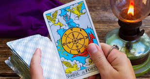 There is an old tarot saying: When A Tarot Card Falls Out Of The Deck What Does It Mean Vekke Sind