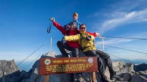 Nak jenjalan spend time dengan family pastu nak banyak2 ada 'me time' dgn travel mcm2 tempat gitu. Makin Mudah Mendaki Gunung Kinabalu Batik Air Buka Rute Penerbangan Jakarta Kota Kinabalu Tribun Travel