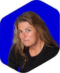 Ilya Kushner's Instagram, Twitter & Facebook