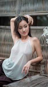 Ao yem appeared in vietnamese life in a very old day, yet, not until ly dynasty was it basically shaped. Ao Yem Wanita Cantik Gadis Cantik Wanita