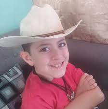 Los horarios de atención de los módulos de #MiTren 🚉 son: ⏰ Lunes a  viernes de 11 a.m. a 6 p.m. ⏰ Únicamente en la estación #Júarez de 8 a.m. a  6 p.m.