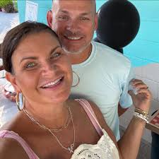 May have been the last time we cheer from the stands our #27 (BShaw)...at  least until the NFL sees this dude's talent and leadership 💪🏼🏈. What a  great game over the weekend!