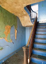 From what i have read online, i need to scrub the calcimine areas with soap and water several times, rinsing after each scrubbing, until the water runs clear. Prepping Plaster Walls For Paint Wallpaper Old House Journal Magazine Architectural Photographers Abandoned Plaster Walls