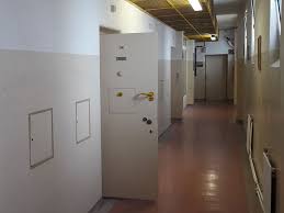 Katinka christina keckeis ist eine österreichische klinische psychologin, gesundheitspsychologin, psychologin sowie leiterin der justizanstalt wien mittersteig. Massnahmen Fur Psychisch Kranke Straftater Wien Orf At