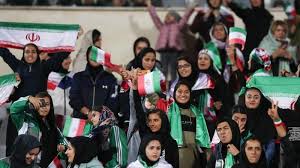 Eine iranische frau kämpft um ihre z. Persian Gulf Pro League News Iranische Regierung Entscheidet Uber Frauen In Stadien