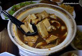 Bak kut teh is the ultimate comfort food in singapore, with hearty broth sporting thick cuts of meat, especially comforting in rainy weather. Chubby Botak Koala Singapore Food Blog Travel And Lifestyle Jia Bin Klang Bak Kut Teh Klang Style Bkt In Singapore Media Invite