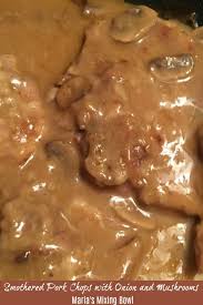 These Delicious Smothered Pork Chop With Onion And Mushrooms Is A Family Favorite Recipe Ev Pork Chops And Gravy Pork Steak Recipe Smothered Pork Chops Recipe
