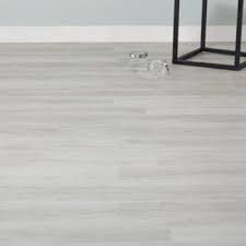 Dalle pvc boston gris lisse dumaplast l 65 x l 37 5 cm ep 4 5 mm dalle pvc parement mural et renovation salle de bain. Lame Pvc Clipsable White Artens Timeless Leroy Merlin Pvc Flooring Hardwood Floors