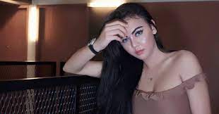 Mereka bercerai setelah berumah tangga selama kurang lebih satu tahun. Dapat Warisan Ratu Rizky Nabila Serius Geluti Dunia Bisnis Okezone Celebrity