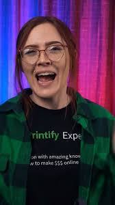 Starla Moore's Instagram, Twitter & Facebook