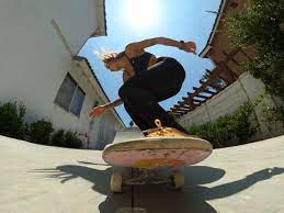 The series that examines the next step in a sport's evolution asks skateboarder leticia bufoni if she can prepare for tokyo 2020 without leaving home? Leticia Bufoni And Her Revamped Home Skate Park Juice Magazine