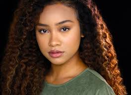 QuidVacuo على X: "¡OFICIAL! Genneya Walton se une al cast de 'DAREDEVIL  BORN AGAIN'. La actriz interpretará a una joven periodista que tiene  vinculos con un personaje de la serie de Netflix.