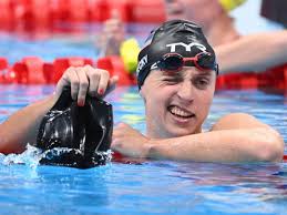 She competed in the women's 200 metre freestyle at the 2019 world aquatics championships. 3n0 N0n1xvz0sm