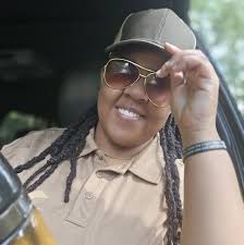 Be the girl that makes other girls feel like they ARE THAT GIRL too!