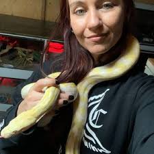 Danielle's Scales and Tails (@daniellesscalesntails)