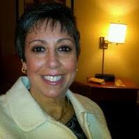 Donna Risk's Instagram, Twitter & Facebook