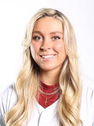 Sarah Coon's Instagram, Twitter & Facebook