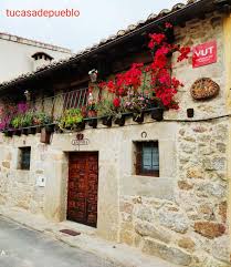 En aguaviva un bonito pueblo del rio bergantes se venden 4 casas en construcciión juntas o por separado de 100m2 utiles cada una. Tu Casa De Pueblo Casa Rural En La Iglesuela Toledo