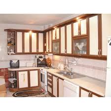 Mutfaklara yerleştiren dolaplar çeşitli malzemeler kullanılarak yapılmaktadır. Mutfak Dolabi Caska Mobilya