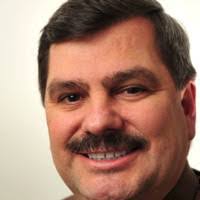 Robert Ostlund's Instagram, Twitter & Facebook