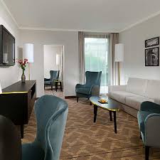 The accommodation is situated 1 km from obertshausen city centre and 30 km from frankfurt airport. Hotels Near Hausen In Frankfurt Trivago Com