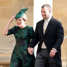 Zara is an accomplished equestrian who competed in the 2012. Suma Celzijus Vatrogasac Zara And Peter Phillips Bernardcharpenel Com
