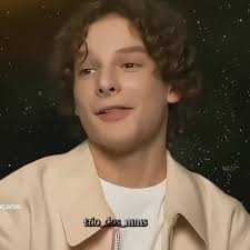 @Mason Thames Os próximos vão ser vc... MASON E MADDY HAHSJSHSHSHS  #MASONTHAMES #cantando #perfect #mason #thames #maizena #thamires #❤🖤