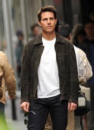 Joe kosinski fetes cruise at universal bow. Pin On Tom Cruise