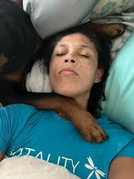 The face she make when rottie get the fuss 😂 And he knows how to be a smug 