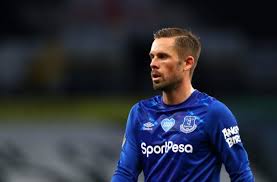 Gylfi þór sigurðsson (born 8 september 1989) is an icelandic professional footballer who plays as an attacking midfielder. Sigurdsson S Days Are Numbered As Everton Intensify Interest In Uruguayan