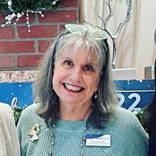 Linda Scheck's Instagram, Twitter & Facebook