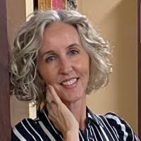 Tracy Mcphail's Instagram, Twitter & Facebook