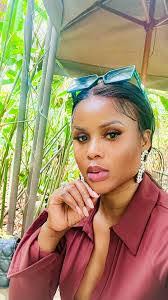 Neva Maxwell's Instagram, Twitter & Facebook