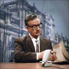 One from the heart, salvador allende is a plaintive look back at the rise and violent fall of the world's first democratically elected marxist president. Salvador Allende Klarheit Uber Seinen Tod Der Spiegel