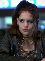 Lesley Cates's Instagram, Twitter & Facebook