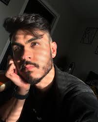 Ben Martinez-Flores (@ben_mf15) · Instagram 照片和视频