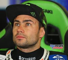 Leon Haslam staying in BSB with Kawasaki