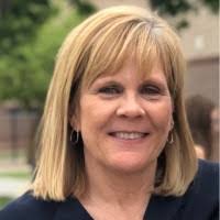 Lori Butcher's Instagram, Twitter & Facebook