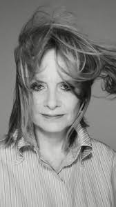 What a special privilege to shoot the iconic Twiggy. A perpetual force in  the industry, I have had Twiggy references