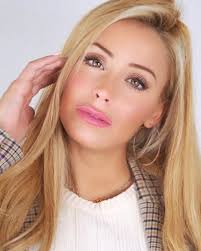 Laura Gadea: “En redes intento mostrarme tal y como soy y si hay alguien a  quien le pueda influir para bien, me alegraré mucho”