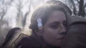 Ecco cosa sappiamo sulla fiction ispirata al romanzo di umberto eco. Greta Scarano E Anna E Margherita Film E Fidanzato