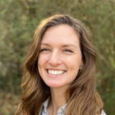 Michelle Geyer's Instagram, Twitter & Facebook