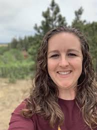 Shawna Nunez's Instagram, Twitter & Facebook