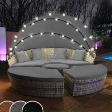 Polyrattan Sonneninsel Mit Led Beleuchtung Dank Solarmodul Kein Stromanschluss Notig Aufteilbar In Sonnenlieg Outdoor Daybed Outdoor Furniture Outdoor Bed