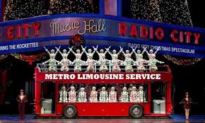 Get directions, reviews and information for music express limousine in elmwood park, nj. Christmas Light Tours Sight Seeing Hot Spots Metrolimousines Com