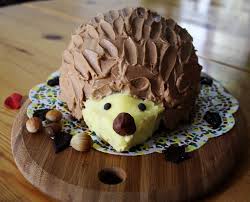 The icing will maintain its shape for. A Hedgehog Cake Words And Herbs